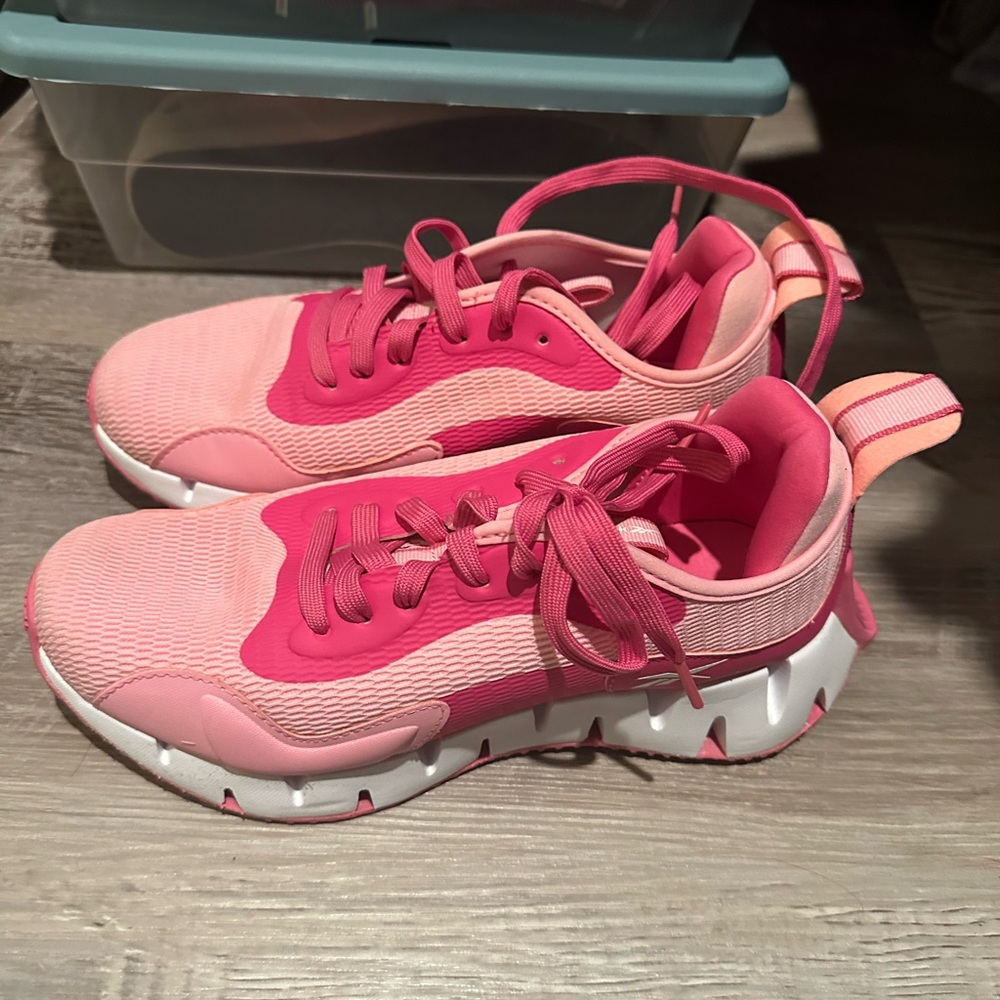 Reebok Women's Pink Athletic Shoes